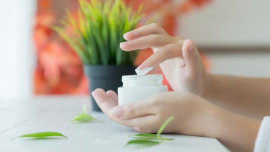 Elaboración de una crema de manos casera